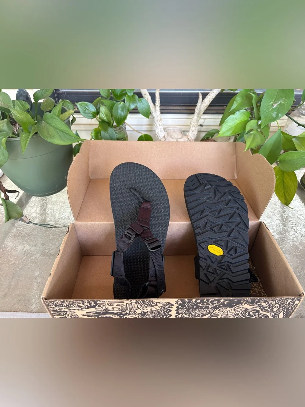 Bedrock Sandals